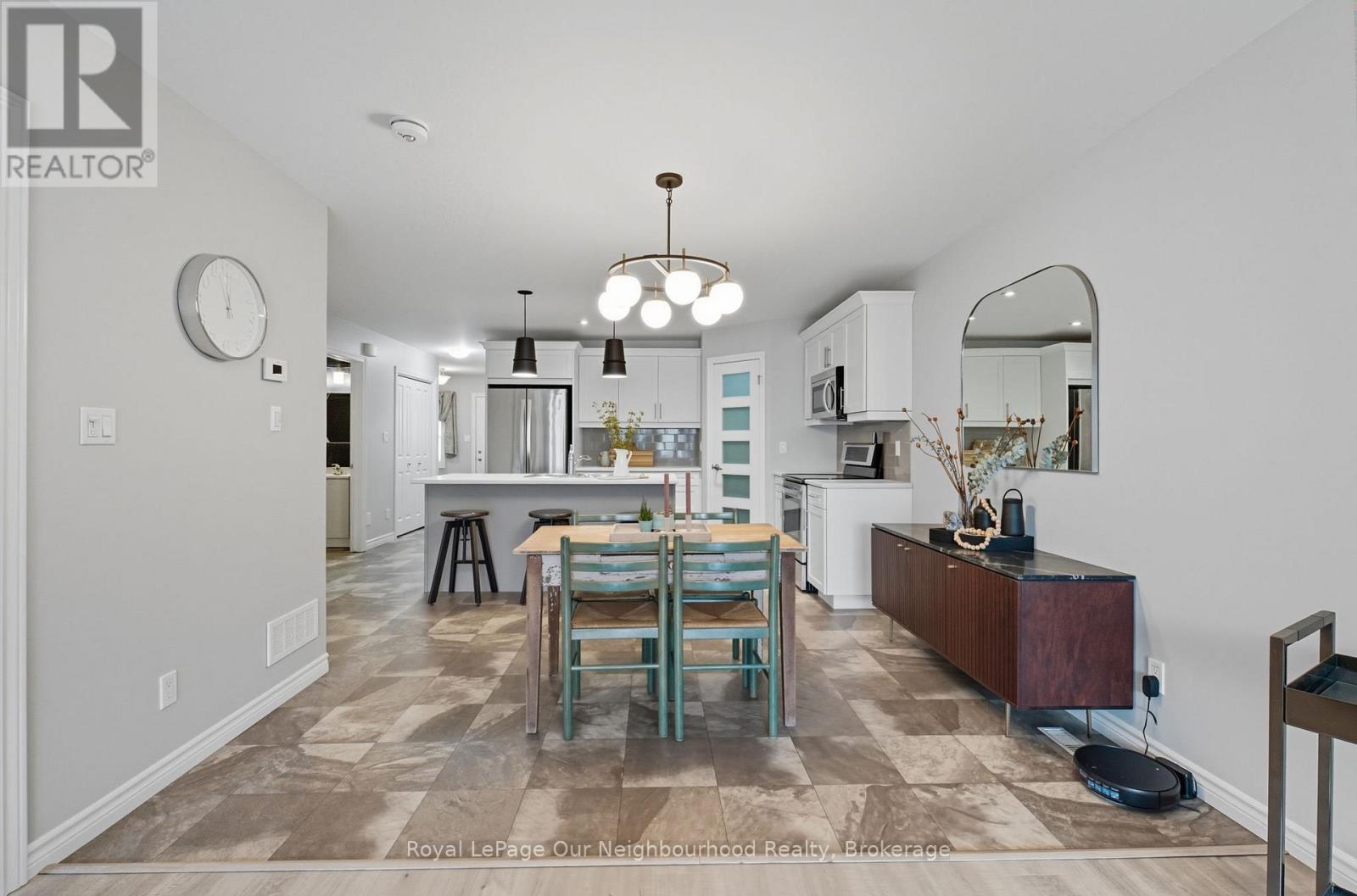 6 Mavis Way, Belleville, Ontario K8P 0G2 - Photo 10 - X12477921