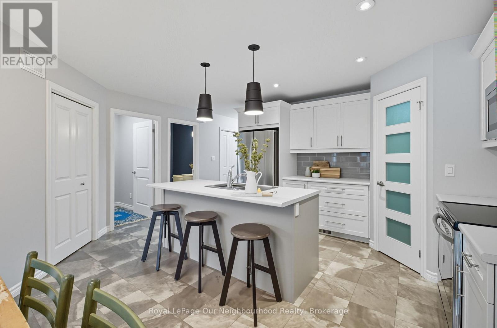 6 Mavis Way, Belleville, Ontario K8P 0G2 - Photo 7 - X12477921