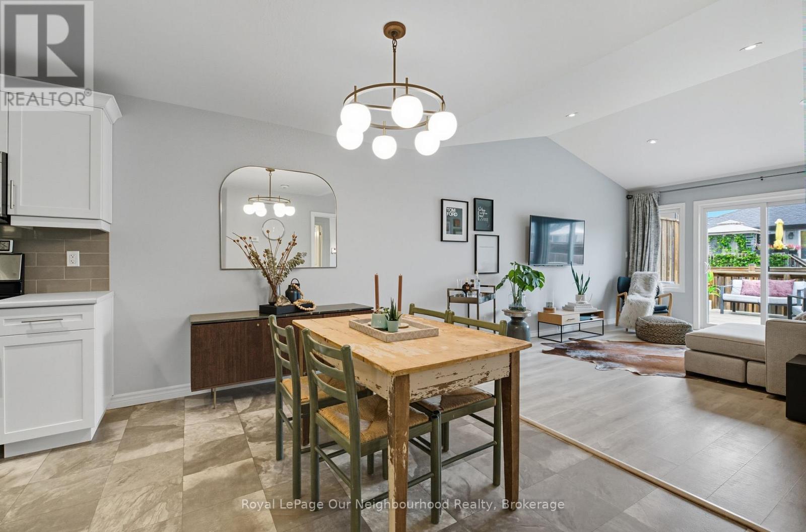 6 Mavis Way, Belleville, Ontario K8P 0G2 - Photo 9 - X12477921