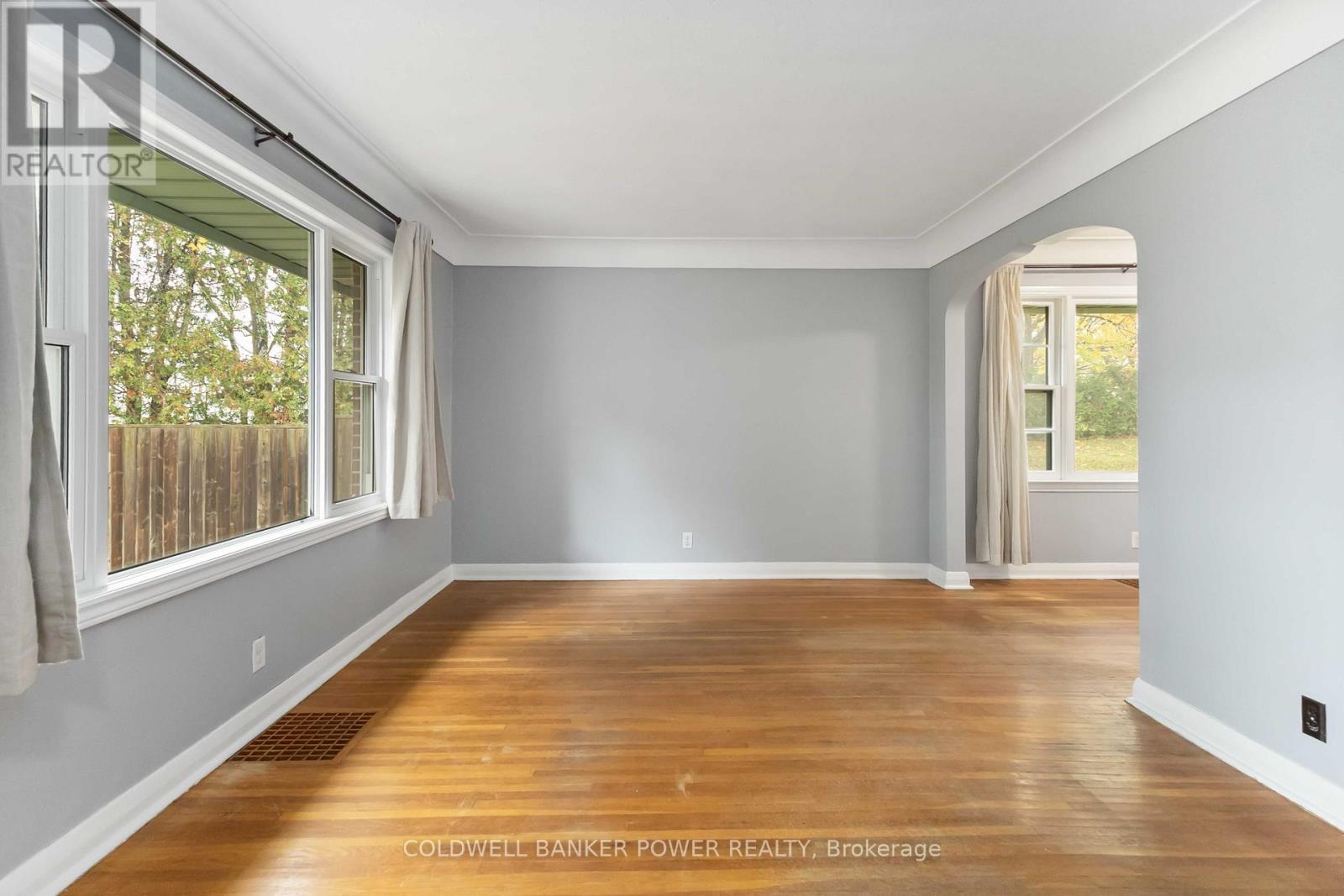 1219 Albany Street, London East, Ontario  N5W 3L8 - Photo 12 - X12477944
