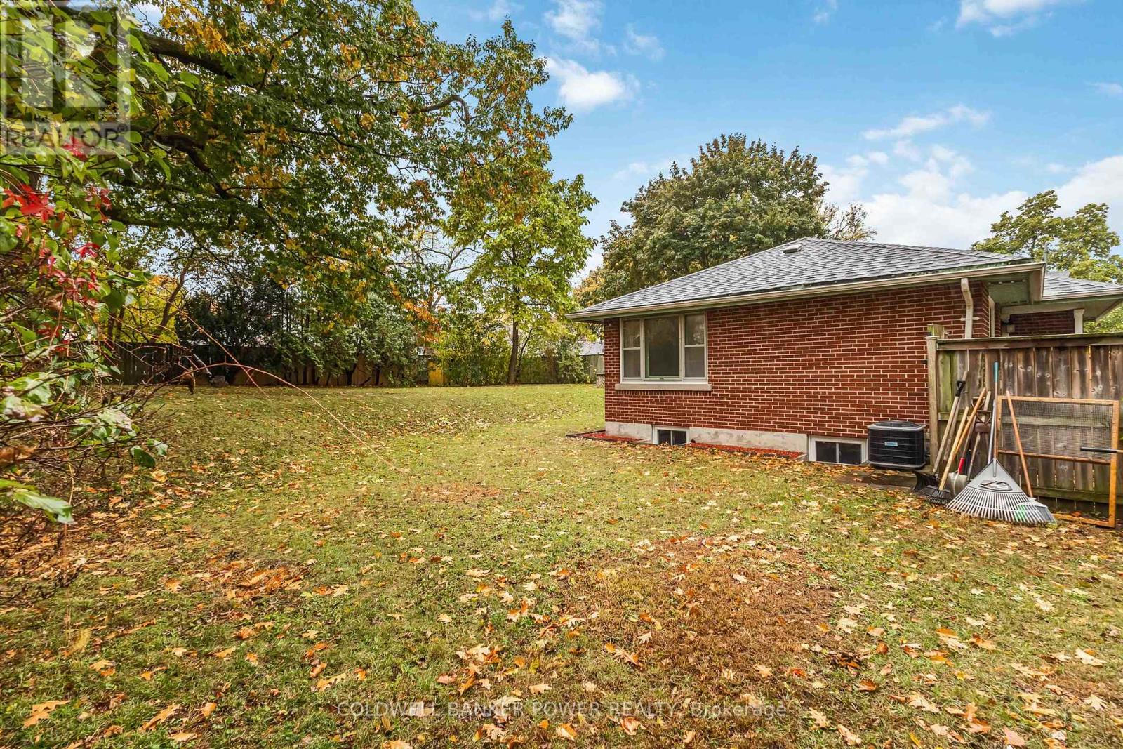 1219 Albany Street, London East, Ontario  N5W 3L8 - Photo 31 - X12477944