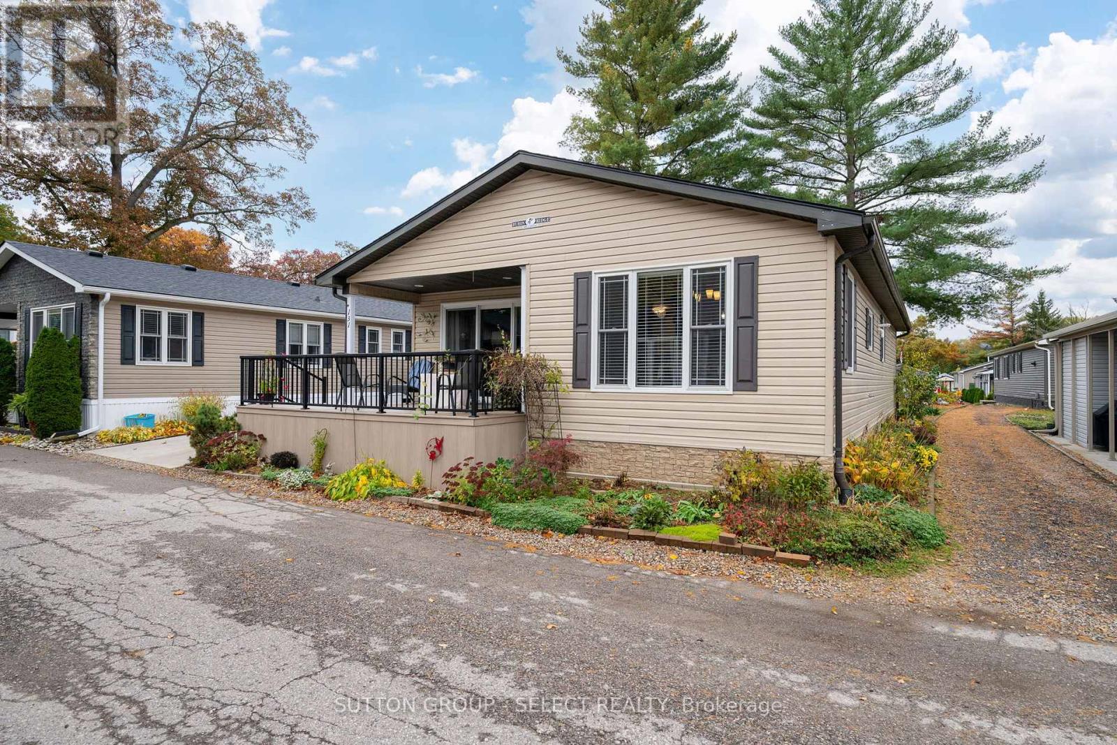 131 - 22790 Amiens Road, Middlesex Centre, Ontario  N0L 1R0 - Photo 2 - X12477958