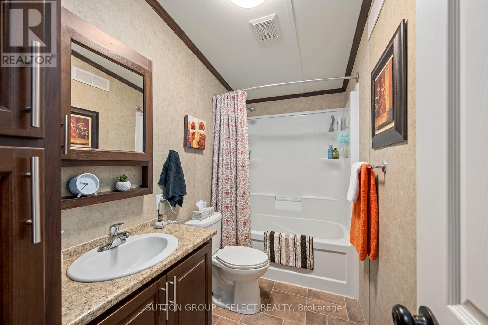 131 - 22790 Amiens Road, Middlesex Centre, Ontario  N0L 1R0 - Photo 21 - X12477958
