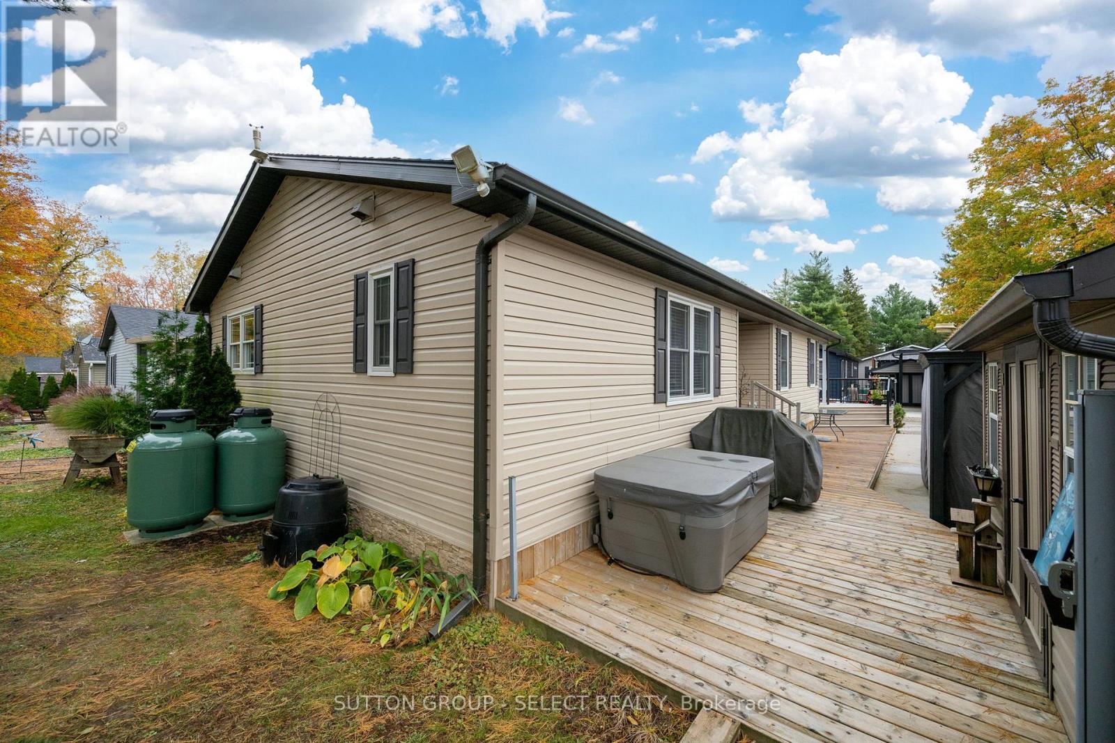 131 - 22790 Amiens Road, Middlesex Centre, Ontario  N0L 1R0 - Photo 4 - X12477958