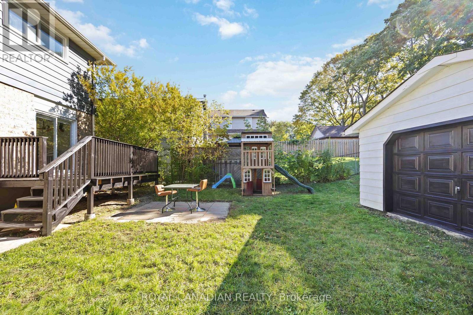 1057 King Street E, Oshawa, Ontario L1H 1H6 - Photo 38 - E12470316