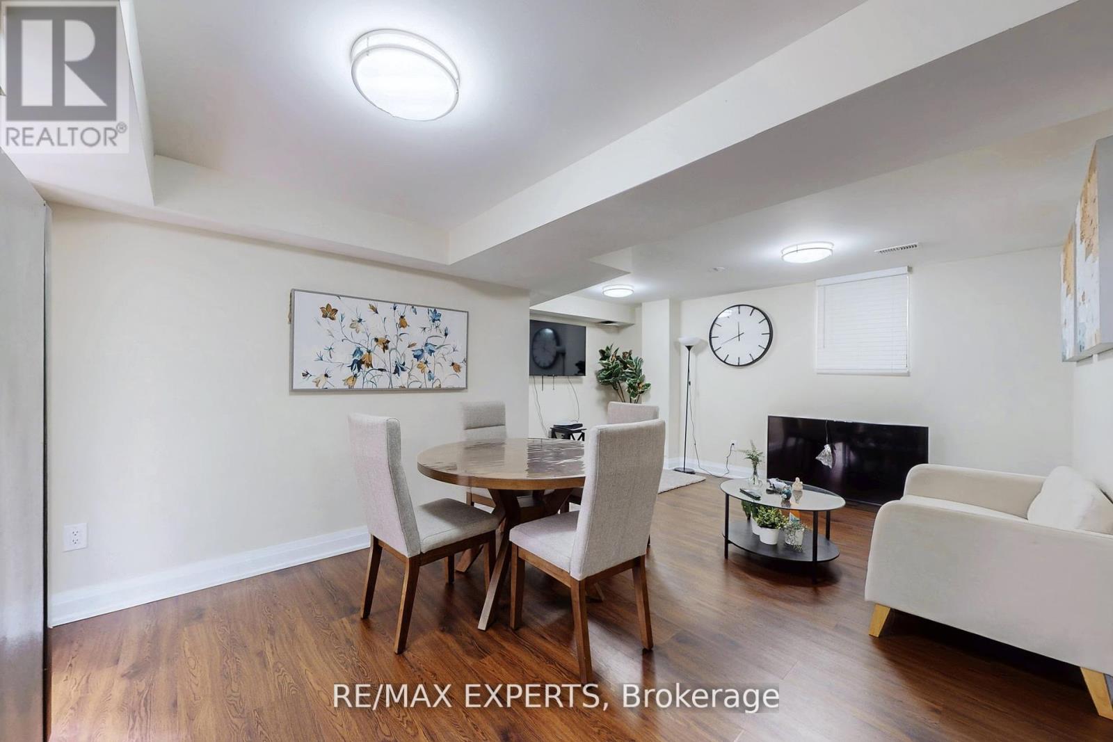 528 Fairview Road W, Mississauga, Ontario  L5B 3X1 - Photo 6 - W12476085