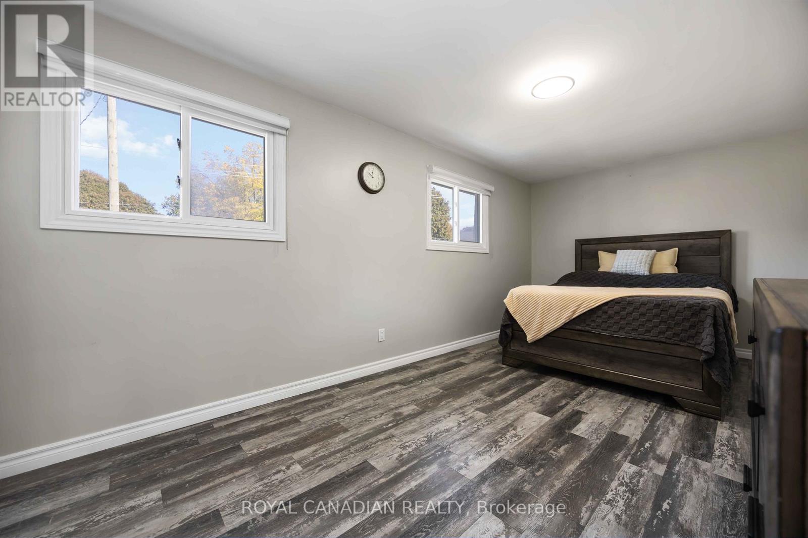 1057 King Street E, Oshawa, Ontario L1H 1H6 - Photo 24 - E12470316