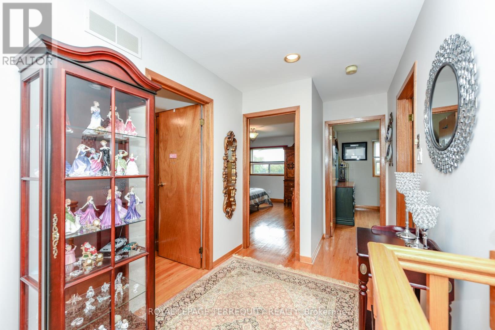 94 Melbert Road, Toronto, Ontario  M9C 3R1 - Photo 28 - W12476147