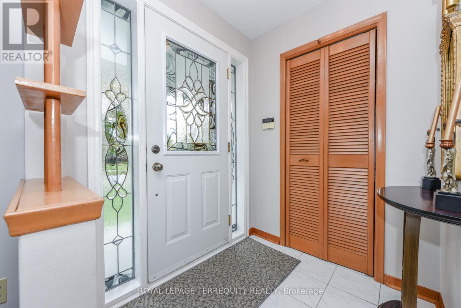 94 Melbert Road, Toronto, Ontario  M9C 3R1 - Photo 14 - W12476147