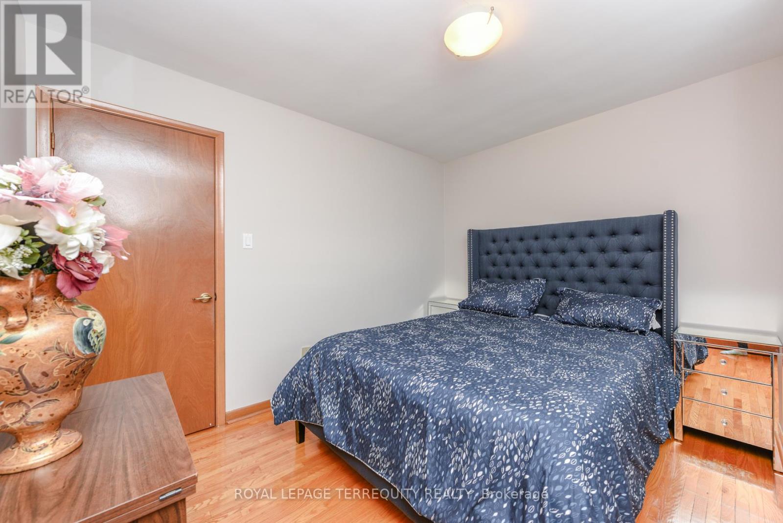 94 Melbert Road, Toronto, Ontario  M9C 3R1 - Photo 21 - W12476147