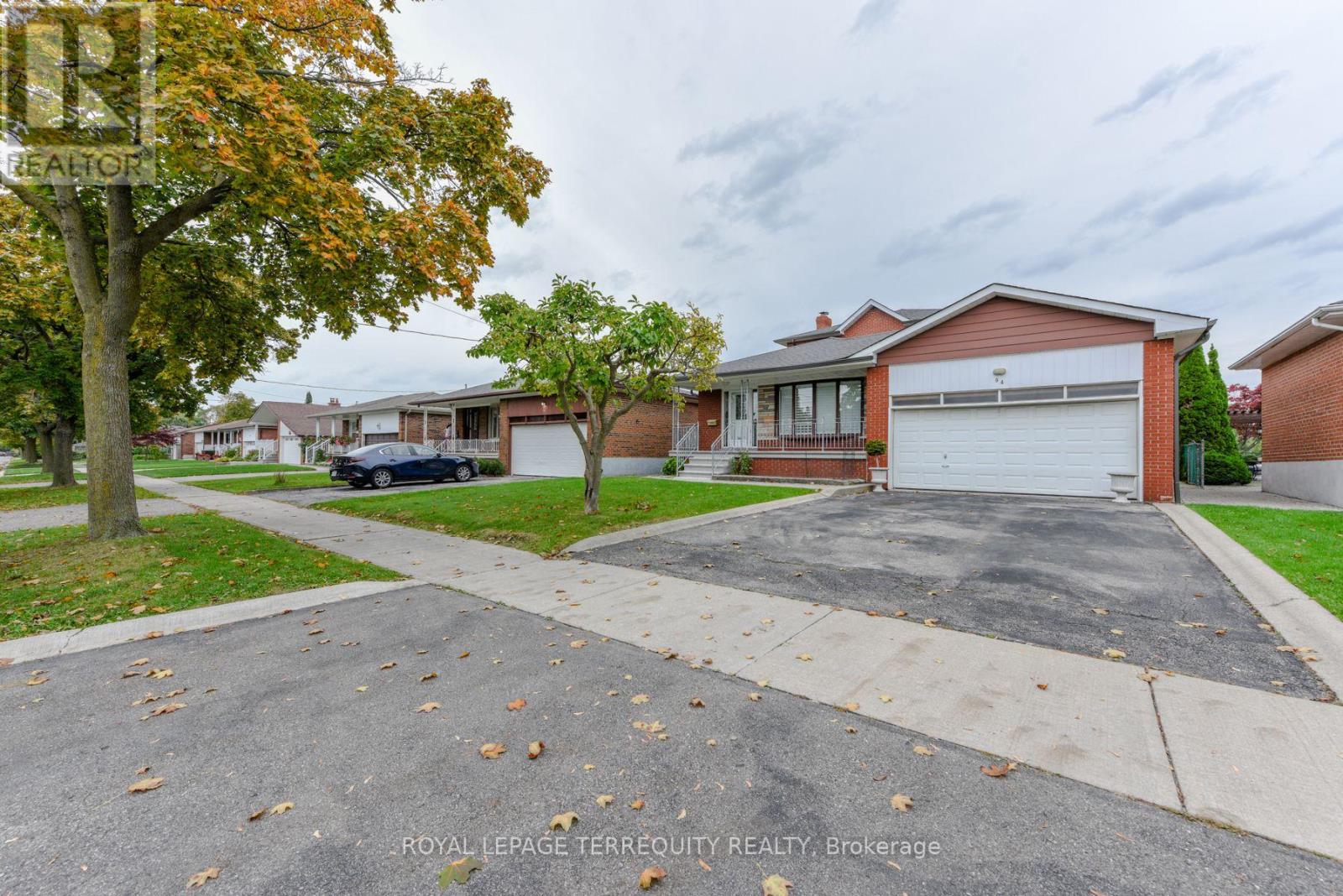 94 MELBERT ROAD, Toronto, Ontario