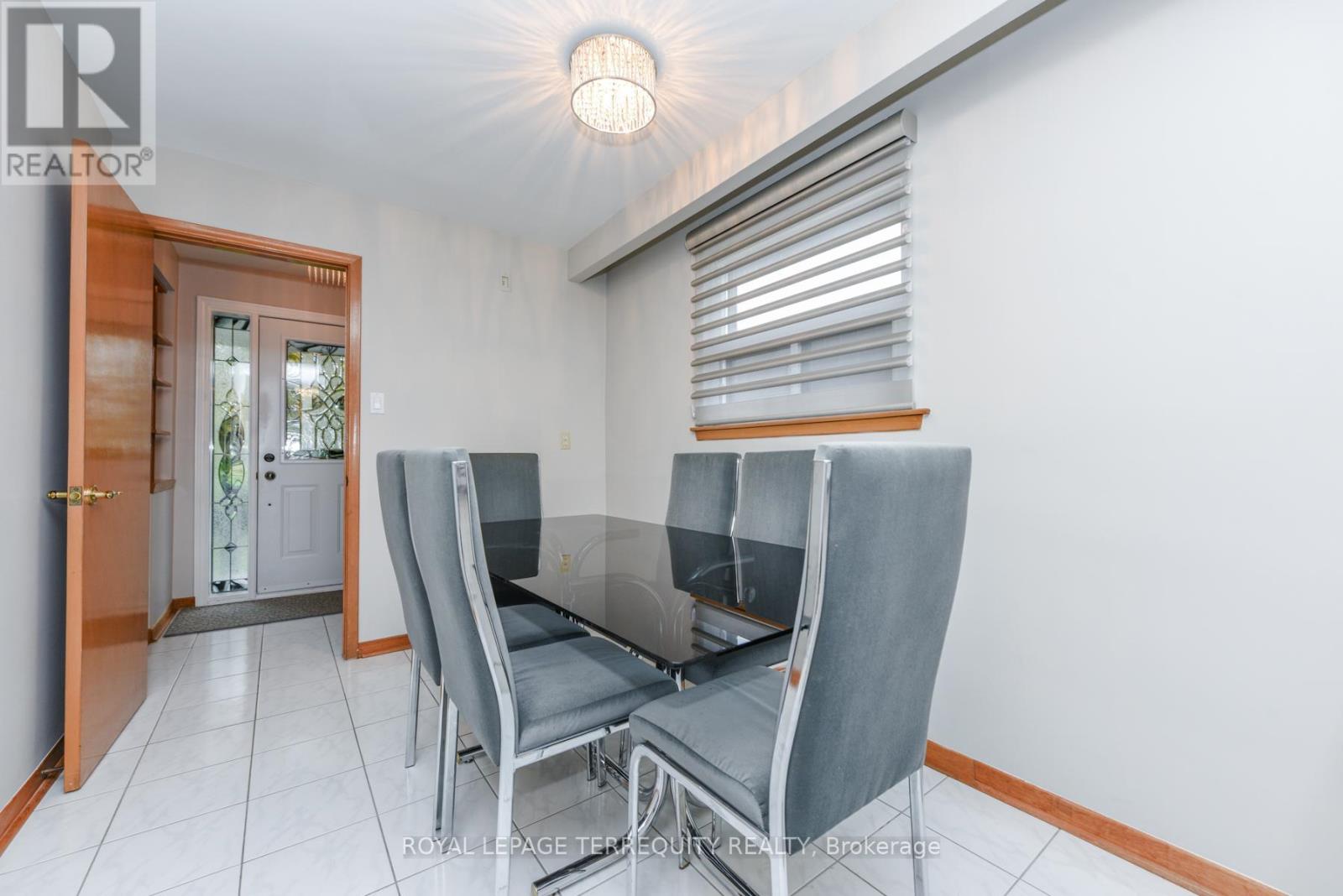94 Melbert Road, Toronto, Ontario  M9C 3R1 - Photo 9 - W12476147