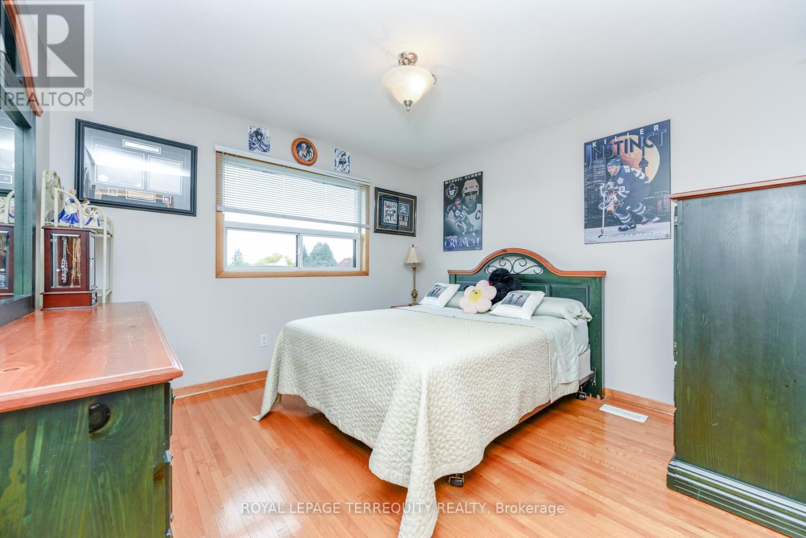 94 Melbert Road, Toronto, Ontario  M9C 3R1 - Photo 35 - W12476147