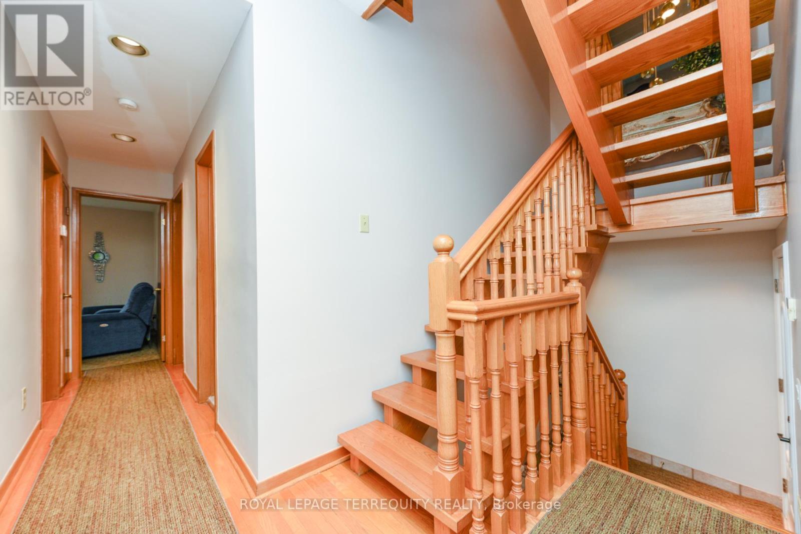 94 Melbert Road, Toronto, Ontario  M9C 3R1 - Photo 19 - W12476147
