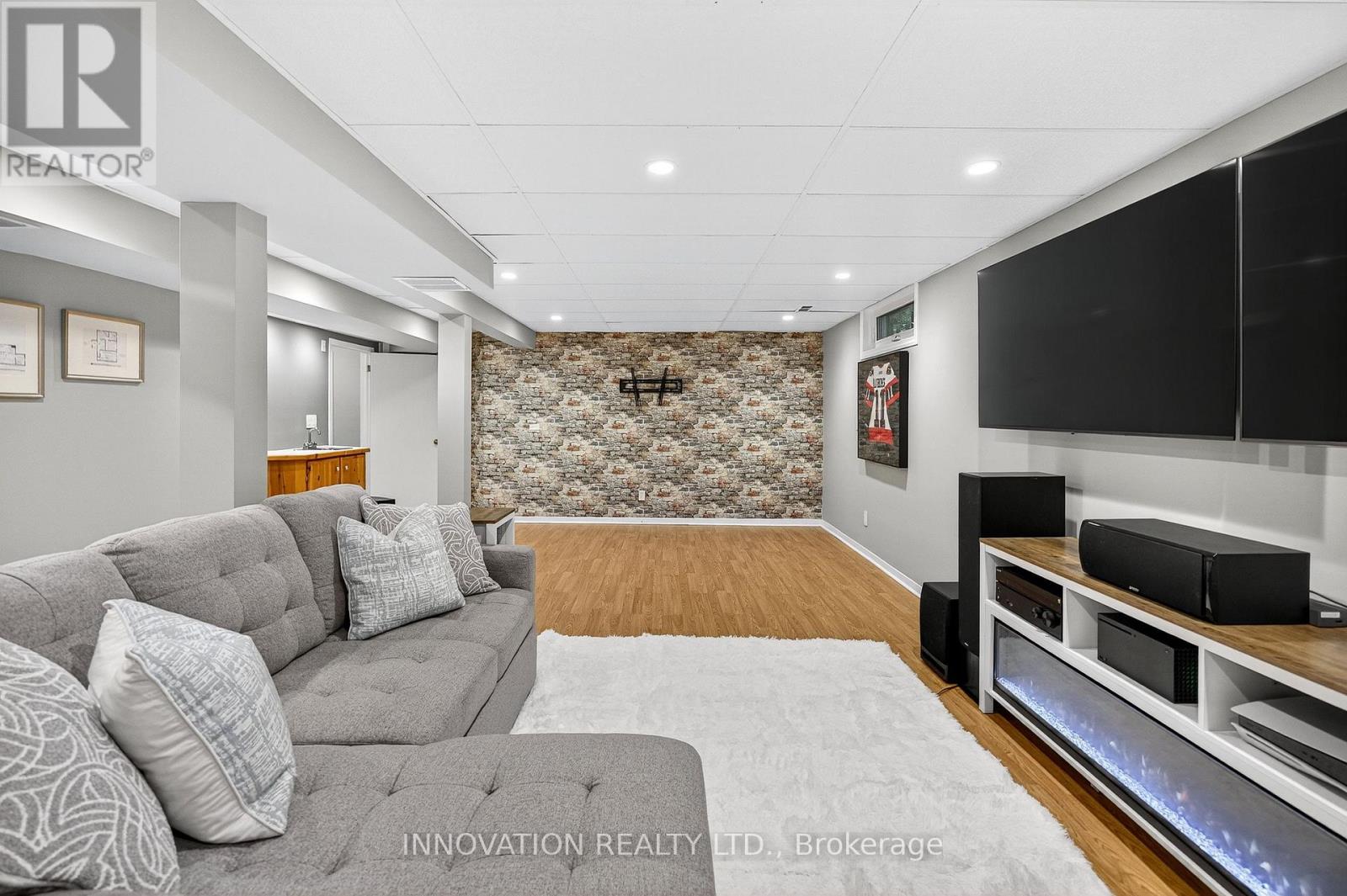 7 Hyannis Avenue, Ottawa, Ontario  K2J 3H9 - Photo 33 - X12477930