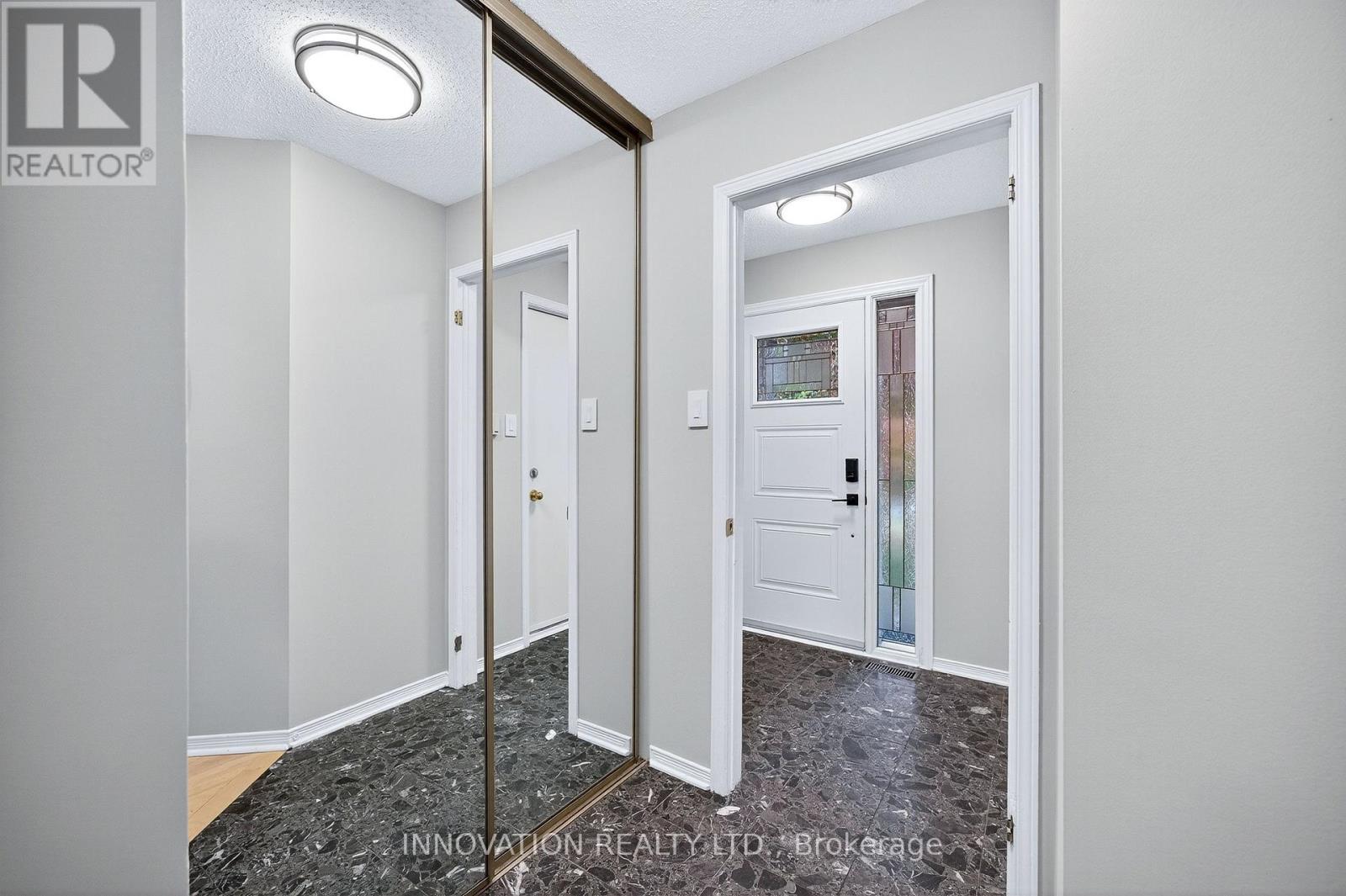 7 Hyannis Avenue, Ottawa, Ontario  K2J 3H9 - Photo 6 - X12477930