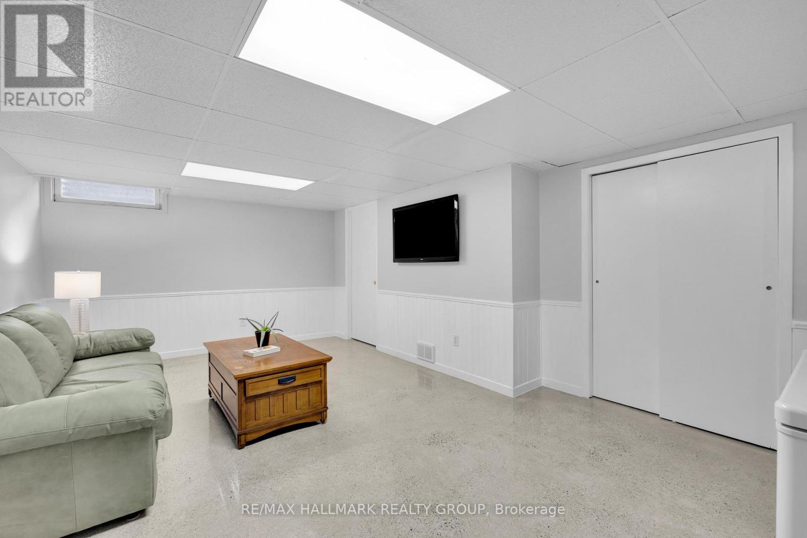 B - 479 Moodie Drive, Ottawa, Ontario  K2H 8T7 - Photo 26 - X12477985