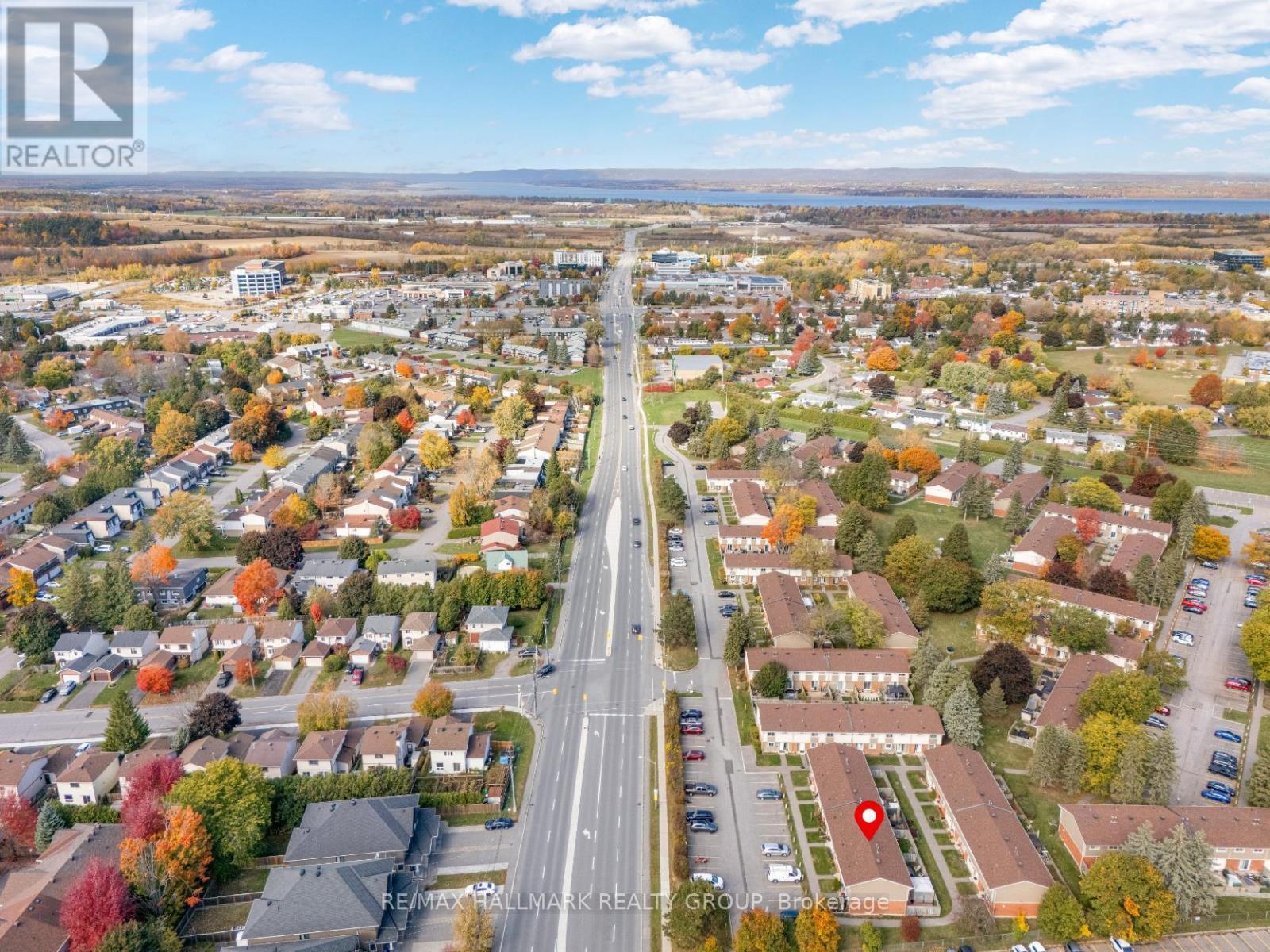 B - 479 Moodie Drive, Ottawa, Ontario  K2H 8T7 - Photo 3 - X12477985