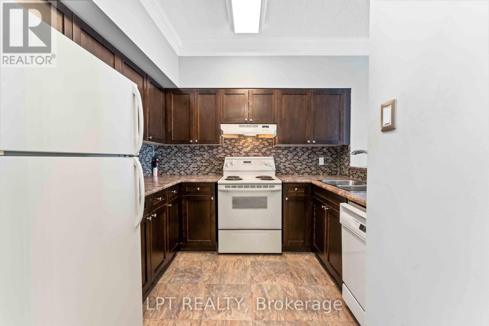 2806 - 545 St Laurent Boulevard, Ottawa, Ontario  K1K 4H9 - Photo 11 - X12477986