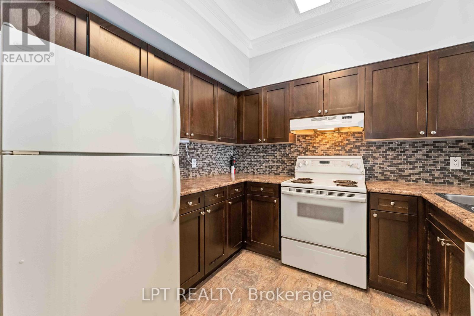 2806 - 545 St Laurent Boulevard, Ottawa, Ontario  K1K 4H9 - Photo 12 - X12477986