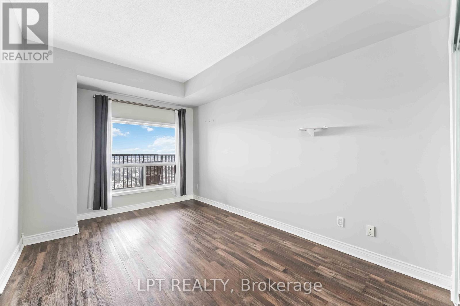 2806 - 545 St Laurent Boulevard, Ottawa, Ontario  K1K 4H9 - Photo 14 - X12477986
