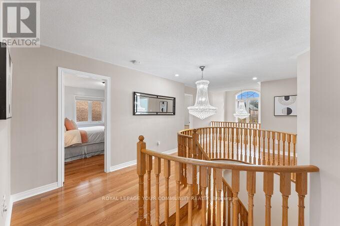 40 Barberry Crescent, Richmond Hill, Ontario  L4E 4S4 - Photo 25 - N12468494