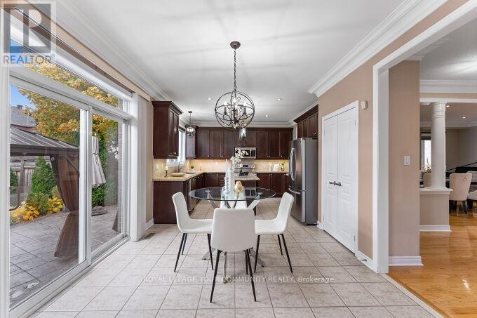 40 Barberry Crescent, Richmond Hill, Ontario  L4E 4S4 - Photo 17 - N12468494