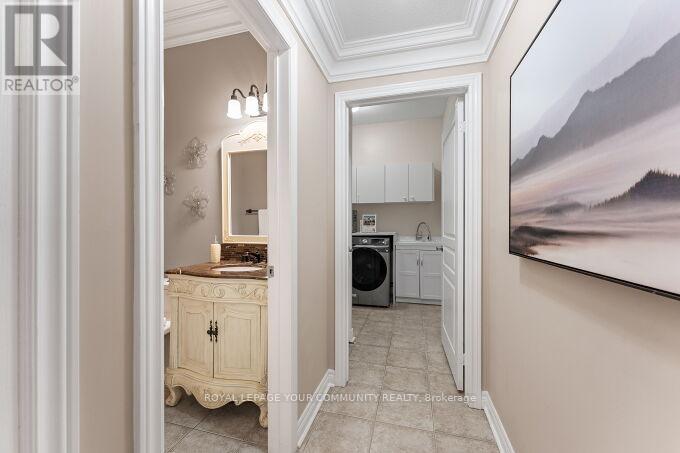 40 Barberry Crescent, Richmond Hill, Ontario  L4E 4S4 - Photo 21 - N12468494