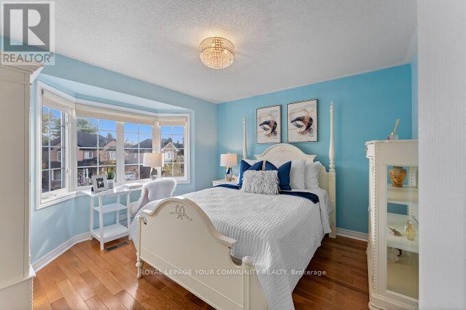 40 Barberry Crescent, Richmond Hill, Ontario  L4E 4S4 - Photo 32 - N12468494