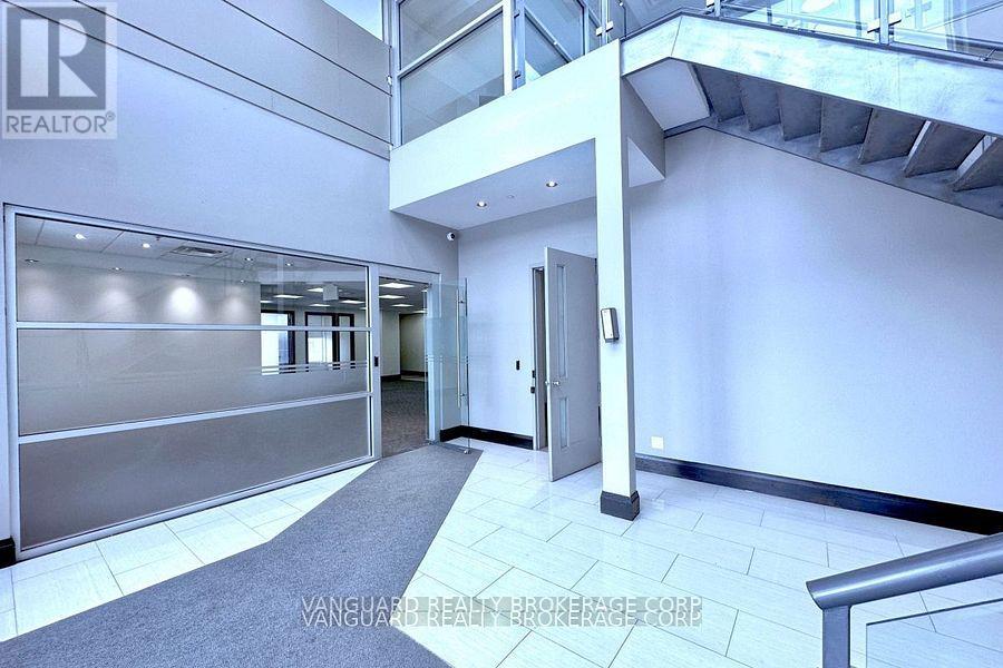 1b - 8 Cadetta Road, Brampton, Ontario  L6P 0X4 - Photo 7 - W12476913