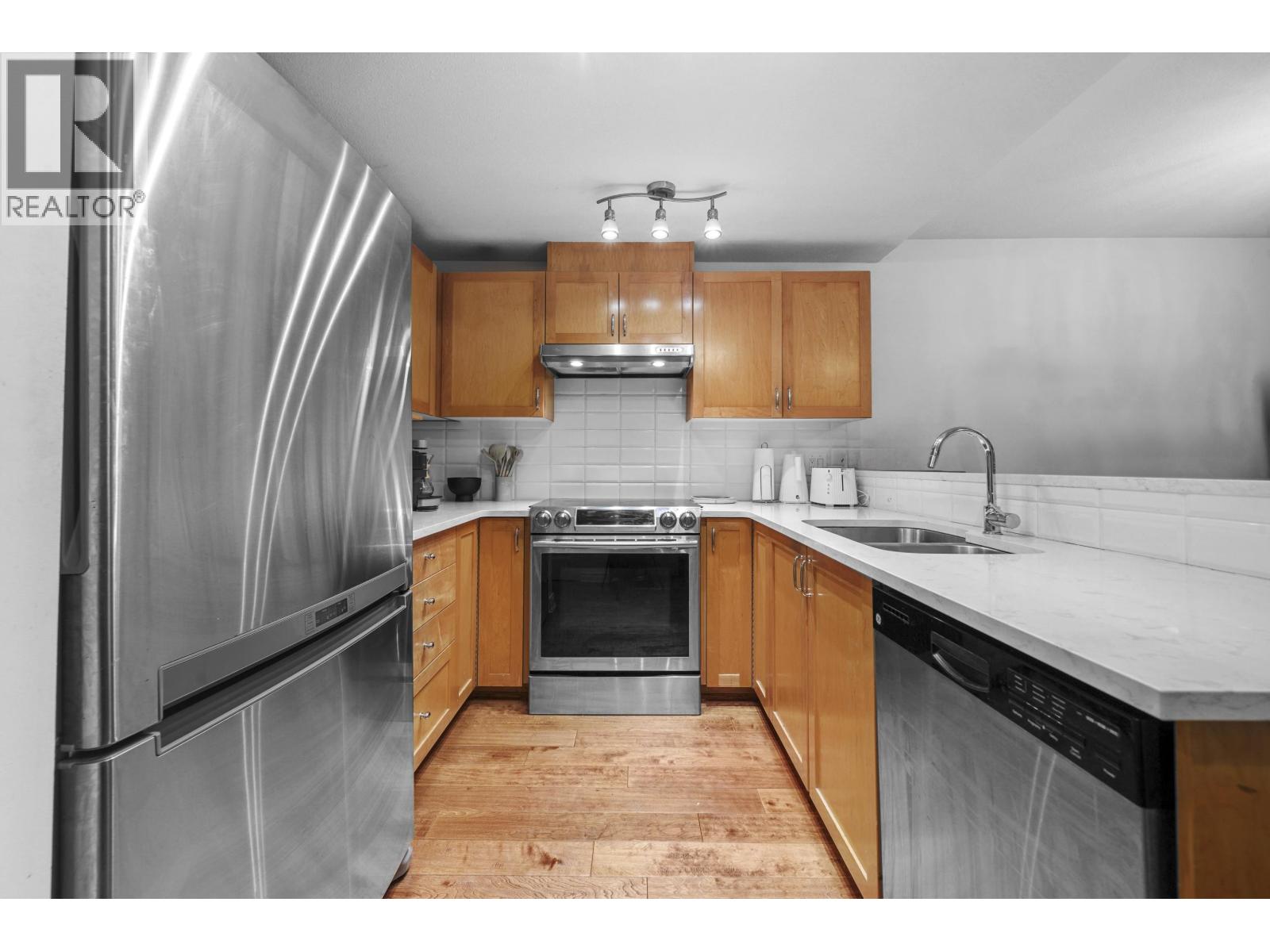 3068 W 4th Avenue, Vancouver, British Columbia  V6K 1R4 - Photo 9 - R3061289