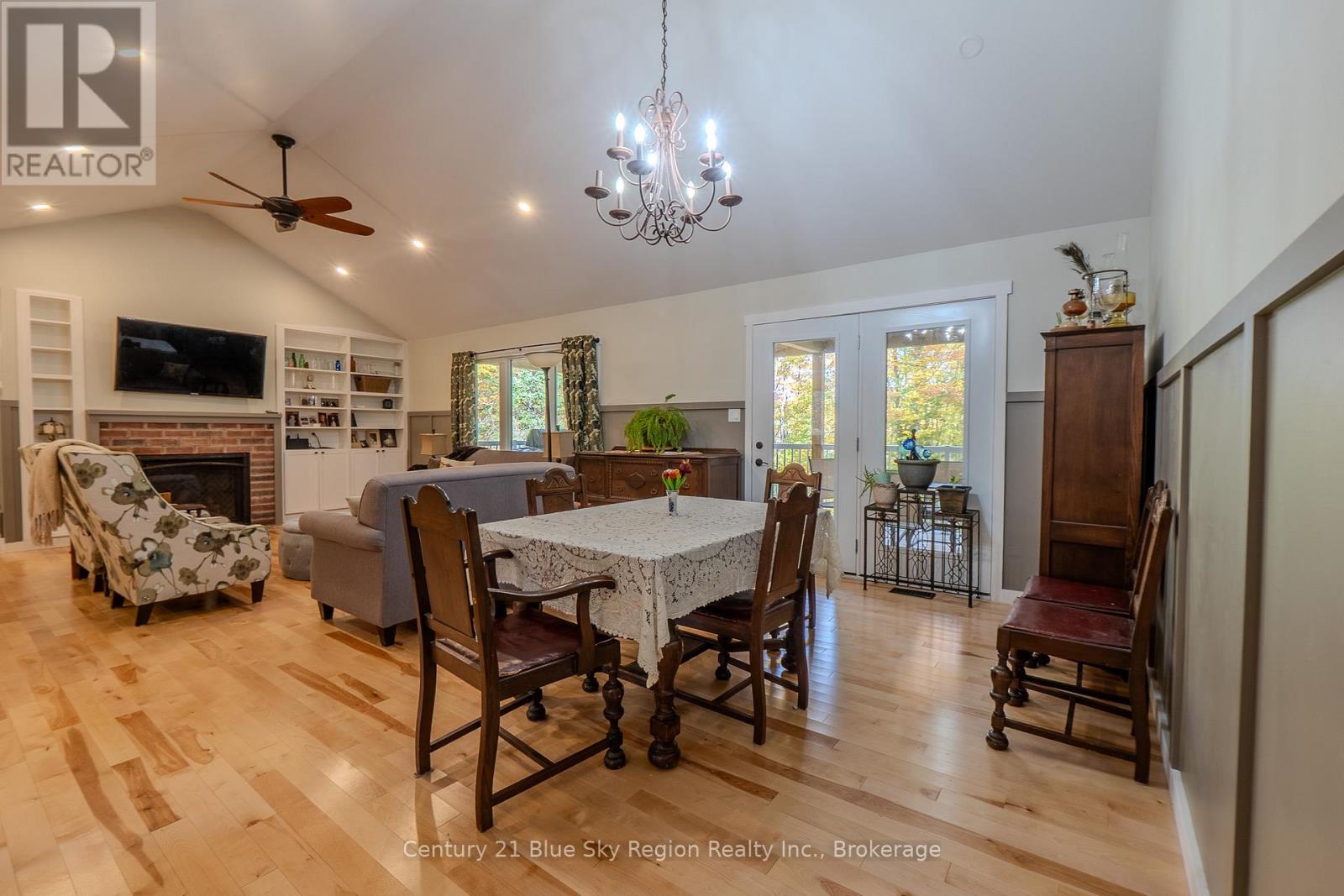 503 Ski Hill Road, Powassan, Ontario  P0H 1Z0 - Photo 19 - X12477908