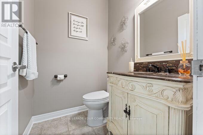 40 Barberry Crescent, Richmond Hill, Ontario  L4E 4S4 - Photo 23 - N12468494
