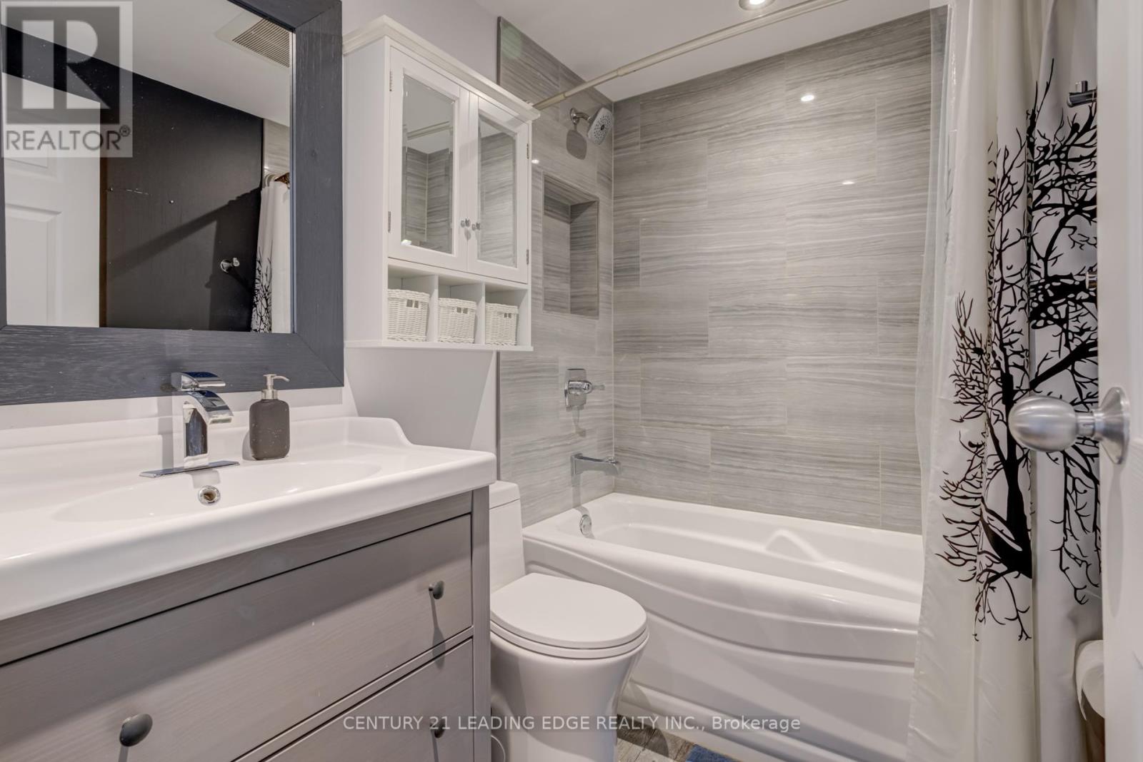 314 - 30 Avalon Place, Kitchener, Ontario  N2M 4N6 - Photo 26 - X12442563