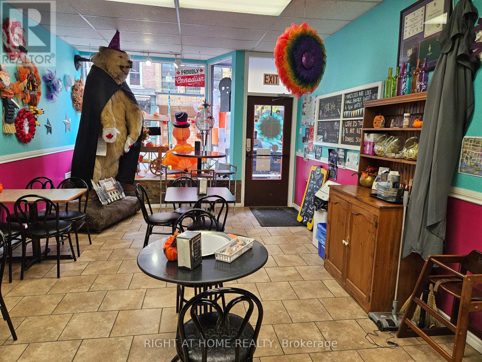 53-55 King Street W, Brockville, Ontario  K6V 3P8 - Photo 6 - X12458628