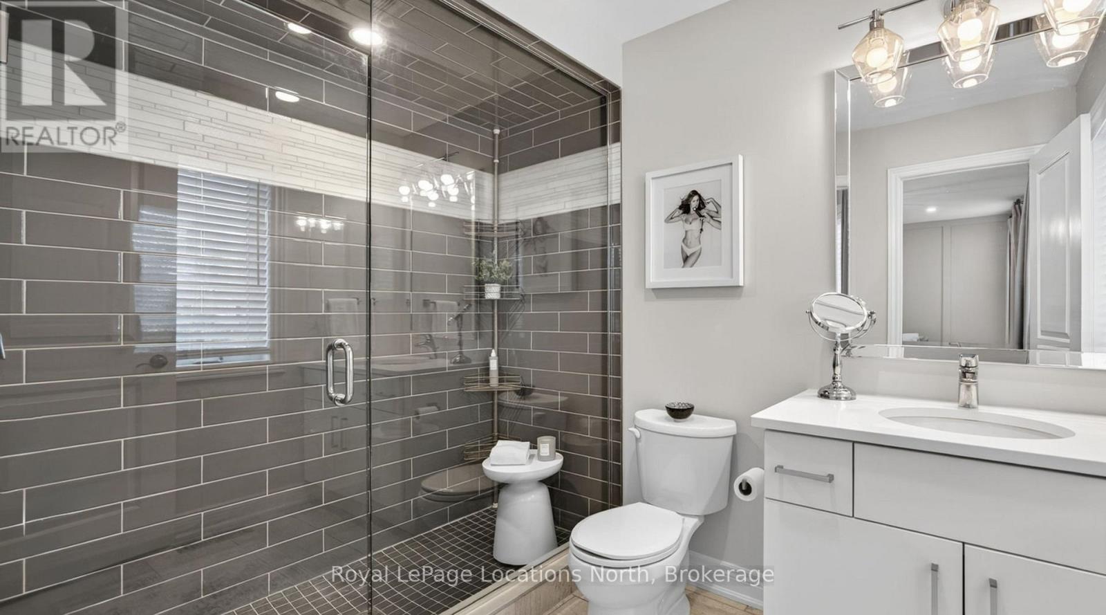 191 Collins Street, Collingwood, Ontario  L9Y 1M5 - Photo 13 - S12432526