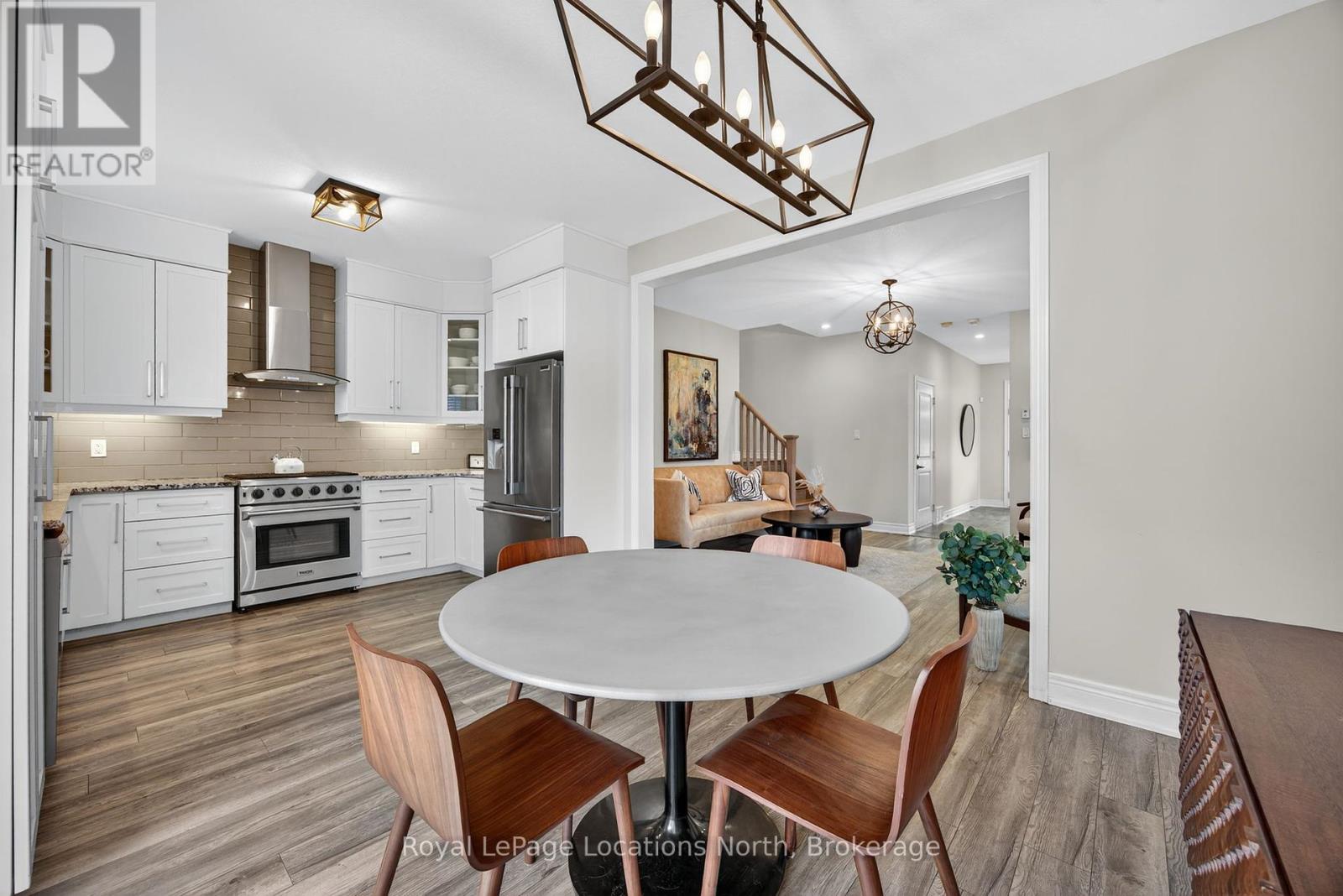 191 Collins Street, Collingwood, Ontario  L9Y 1M5 - Photo 7 - S12432526