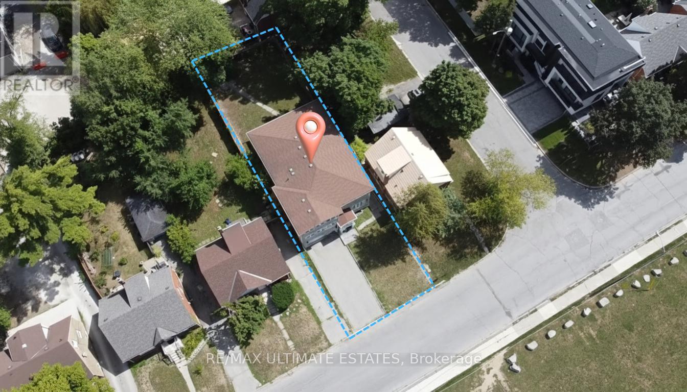 19 Bonnington Place, Toronto, Ontario  M2N 4V2 - Photo 5 - C12472987