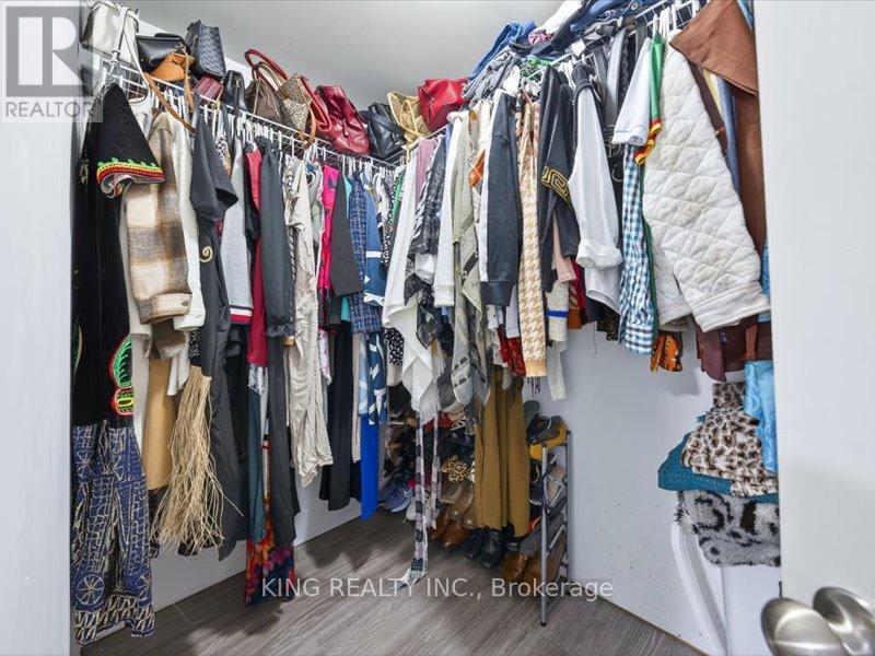 565 Grey Street, Brantford, Ontario  N3S 0C3 - Photo 28 - X12472641