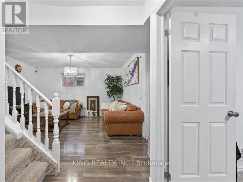 565 Grey Street, Brantford, Ontario  N3S 0C3 - Photo 38 - X12472641