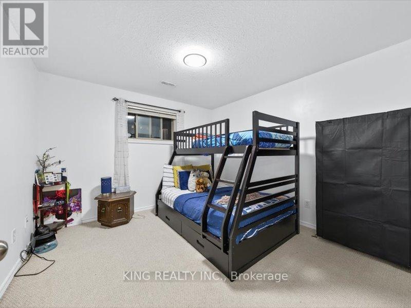 565 Grey Street, Brantford, Ontario  N3S 0C3 - Photo 41 - X12472641