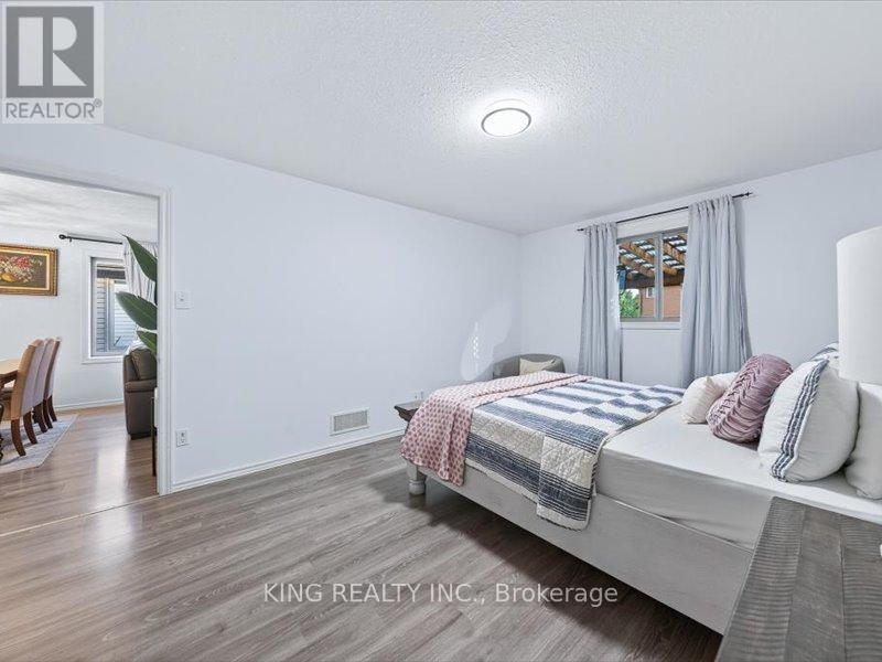 565 Grey Street, Brantford, Ontario  N3S 0C3 - Photo 25 - X12472641