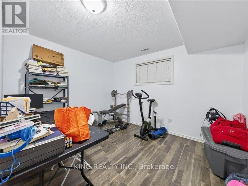 565 Grey Street, Brantford, Ontario  N3S 0C3 - Photo 42 - X12472641