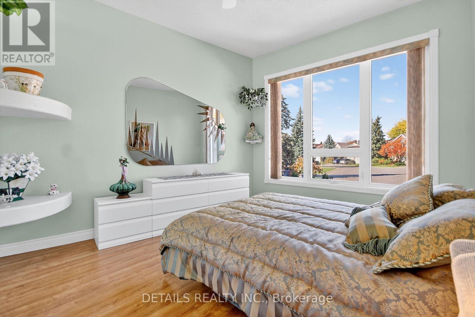 7 Eagle Chase Court, Ottawa, Ontario  K2J 3N5 - Photo 35 - X12478005