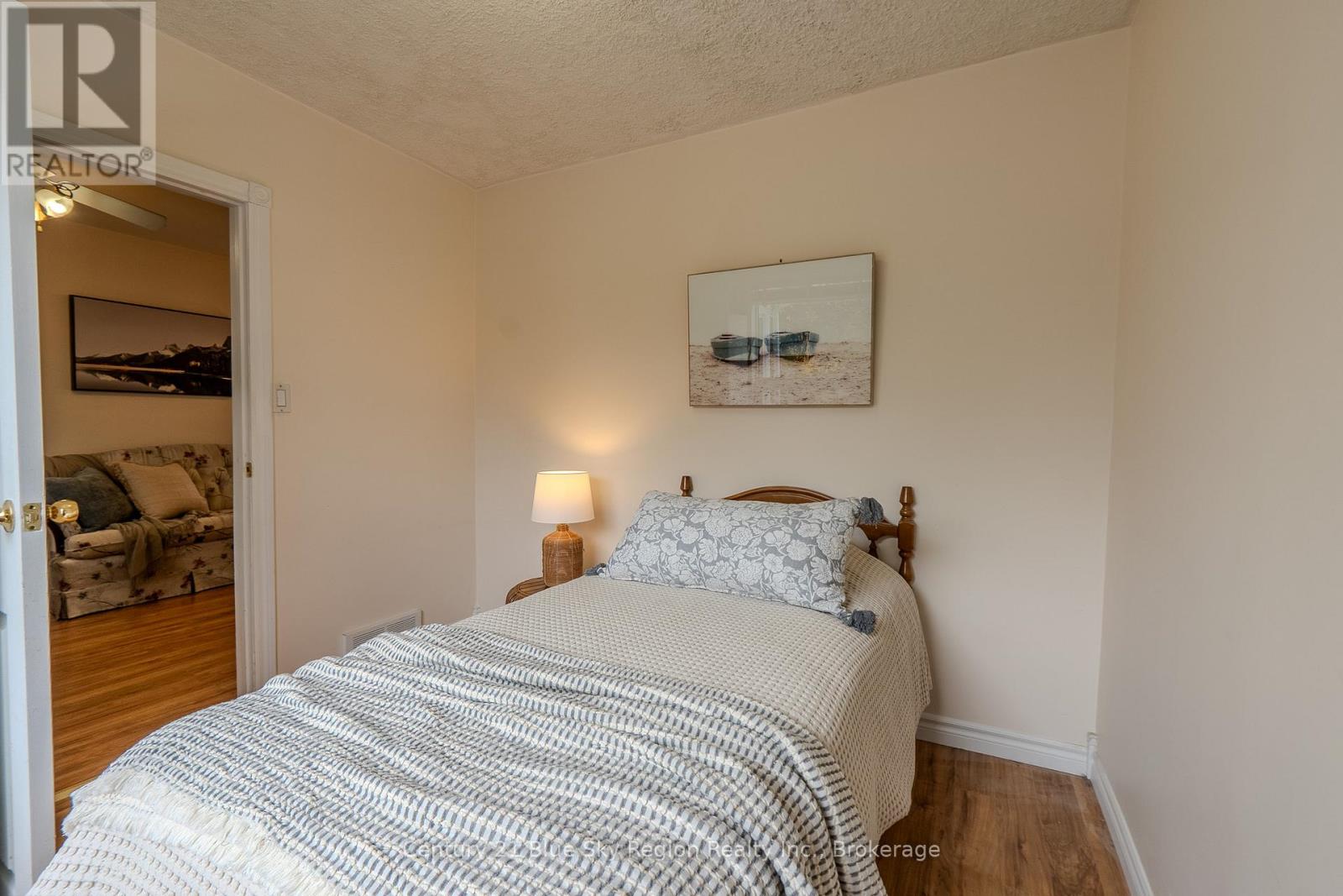 733 Morin Street, North Bay, Ontario  P1B 5S1 - Photo 11 - X12477950