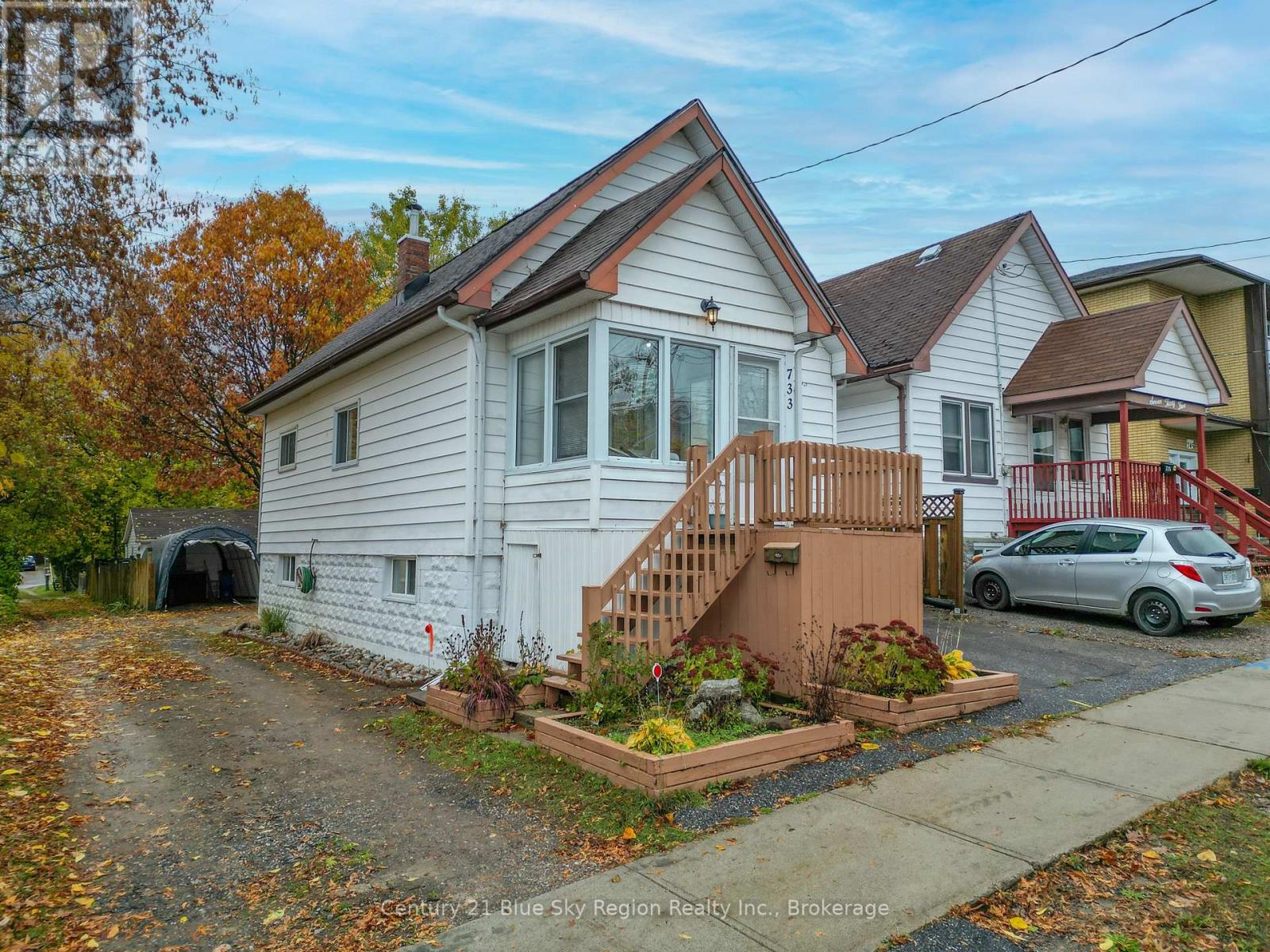 733 Morin Street, North Bay, Ontario  P1B 5S1 - Photo 3 - X12477950