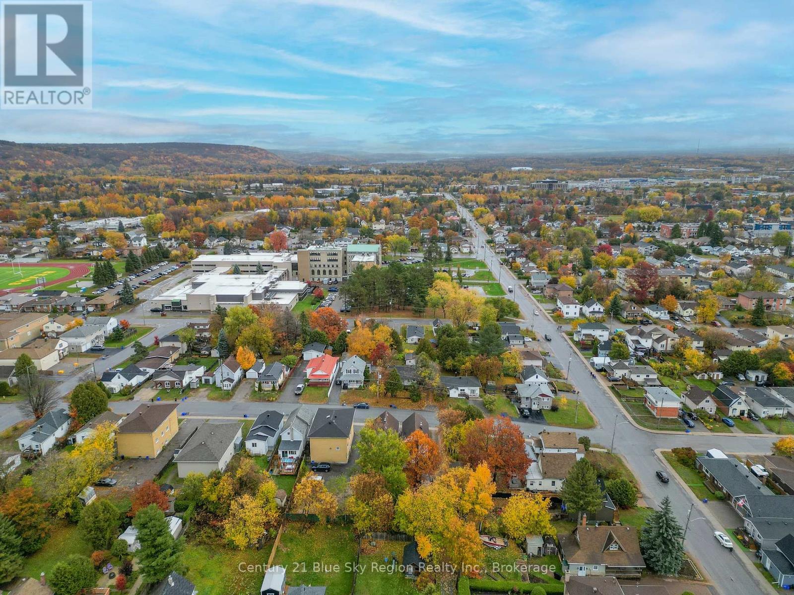 733 Morin Street, North Bay, Ontario  P1B 5S1 - Photo 33 - X12477950