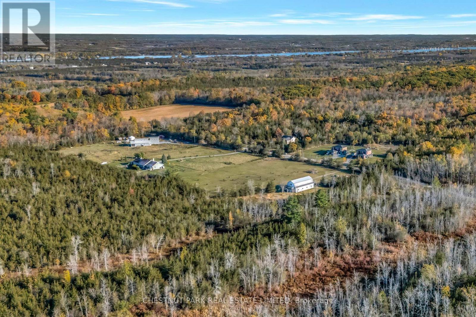 101 Foster Road, Prince Edward County, Ontario  K0K 1W0 - Photo 8 - X12475968