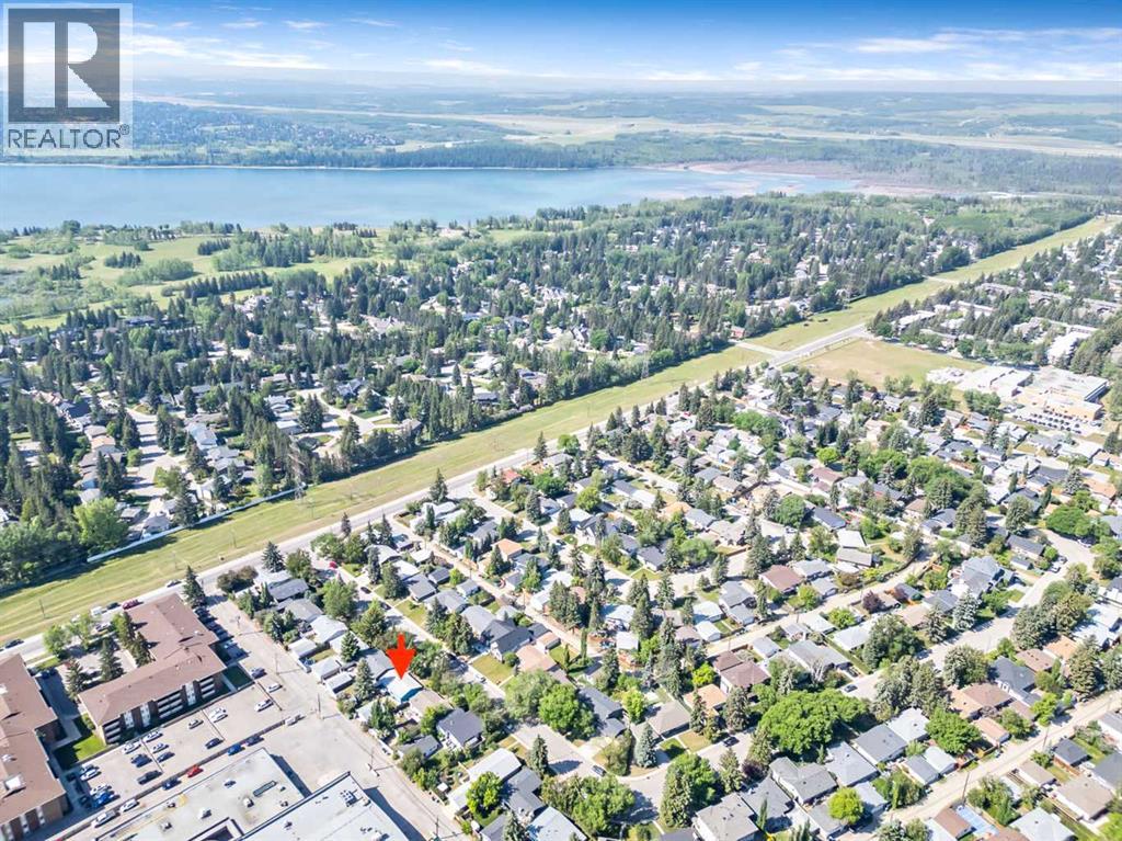 2628 Lionel Crescent Sw, Calgary, Alberta  T3E 6B1 - Photo 40 - A2229831