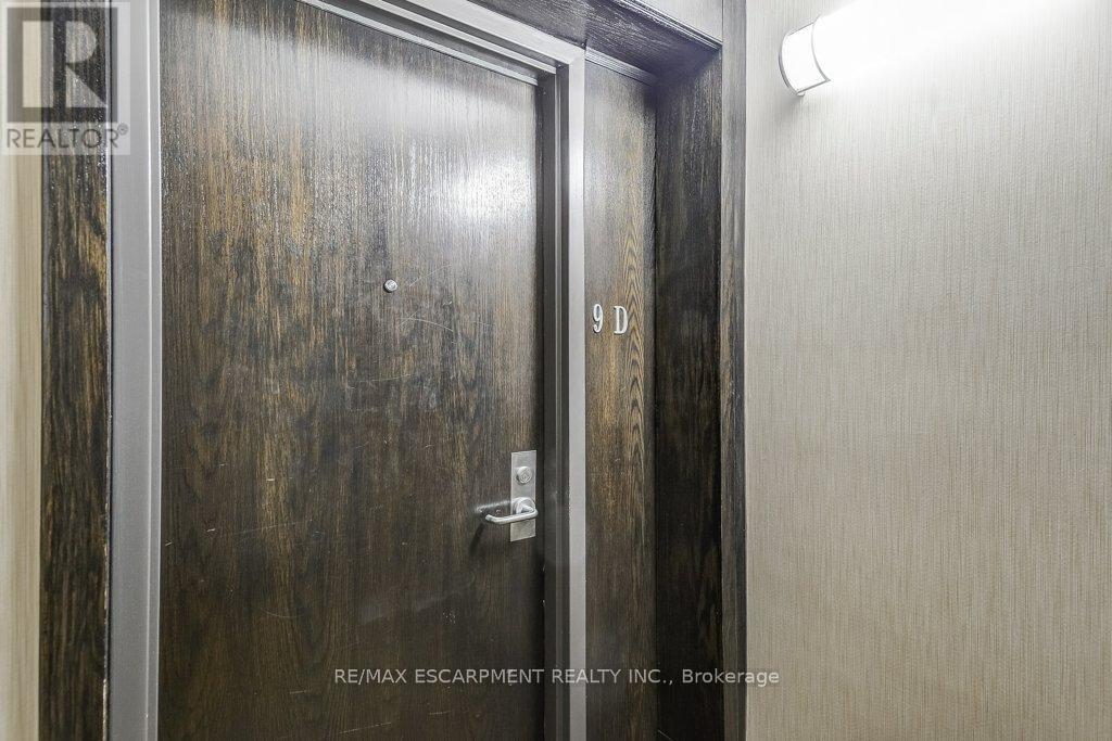 9d - 67 Caroline Street, Hamilton, Ontario  L8P 3K8 - Photo 8 - X12476116